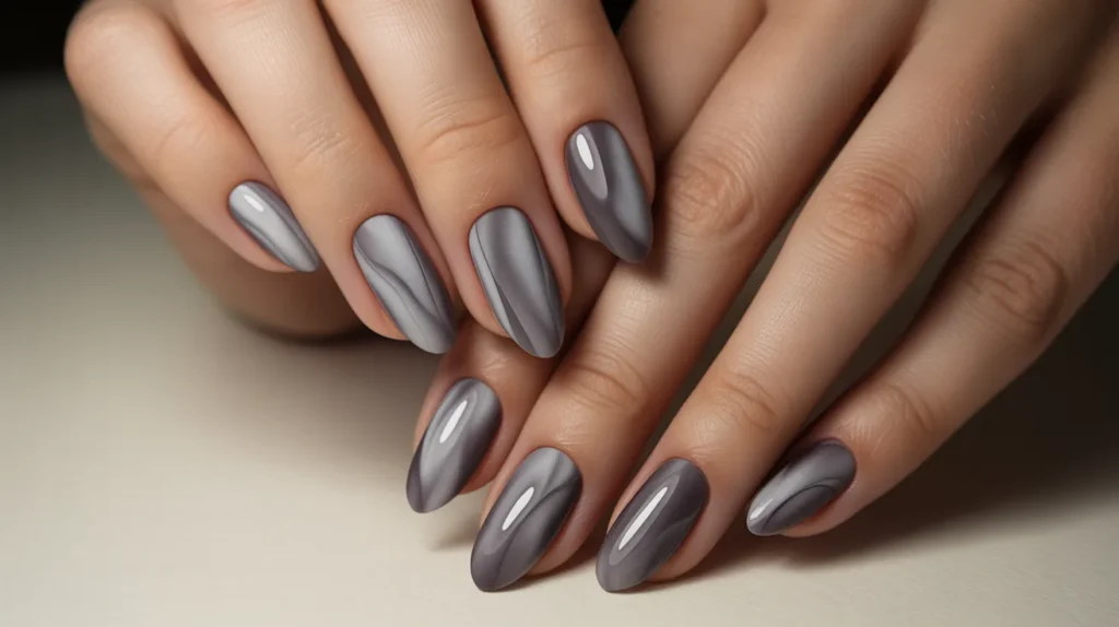 Matte cat eye nails 